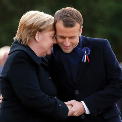 macron-en-merkel-onthullen-gedenkplaat macron-en-merkel-onthullen-gedenkplaat