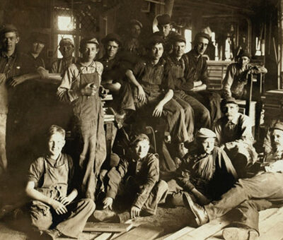 oud-foto-van-kinderen-in-de-fabriek-slavernij oud-foto-van-kinderen-in-de-fabriek-slavernij