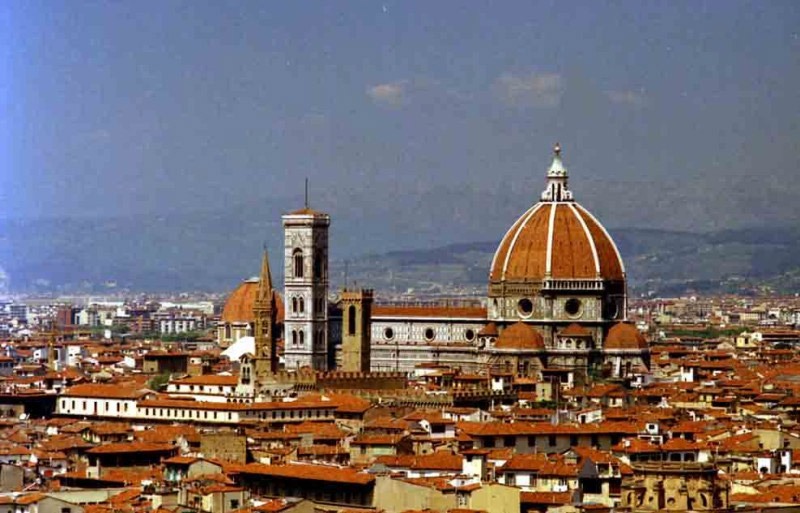 intro-de-duomo-vanflorence intro-de-duomo-vanflorence