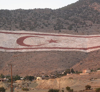 800px-Cyprus_north_-_Turkish_flag_on_mountain 800px-Cyprus_north_-_Turkish_flag_on_mountain
